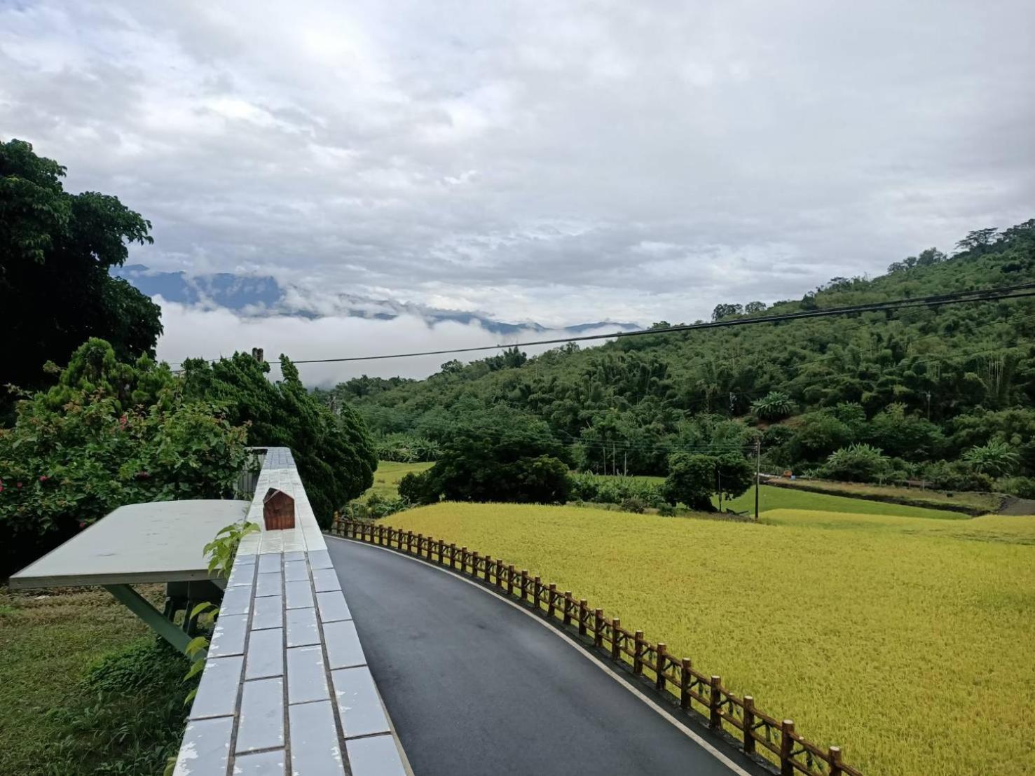 Готель 十畝田山莊會館 Чишан Екстер'єр фото
